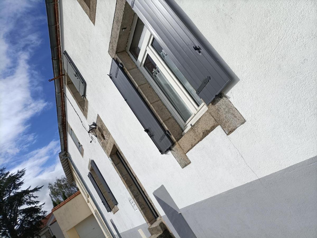 Bed and Breakfast Les Bichettes Mortagne-sur-Sevre Exterior foto